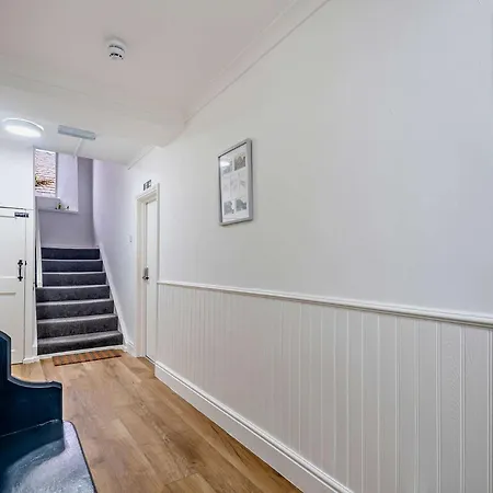 1 Bed In Keswick Oc-86395