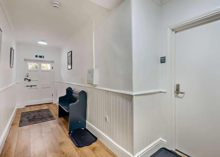 1 Bed In Keswick Oc-86395